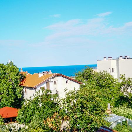 Chrystal Guest House Obzor Exteriör bild