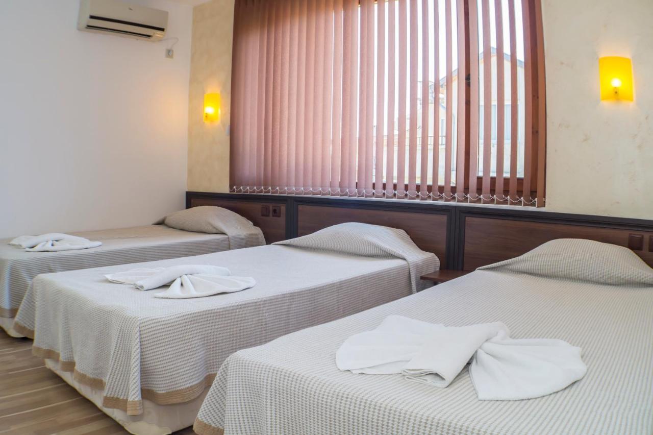 Chrystal Guest House Obzor Rum bild