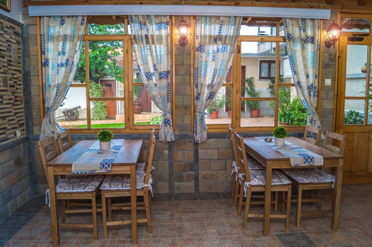 Chrystal Guest House Obzor Exteriör bild